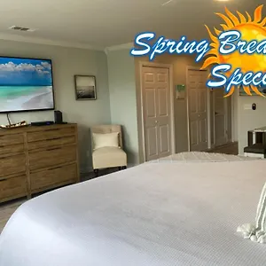  Apartment Bliss! Your Dream On Isle!